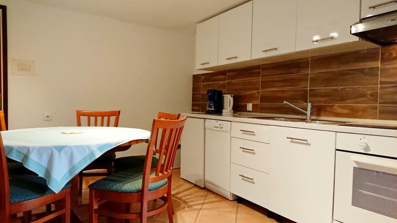 Apartments Rogocana Labin  Luaran gambar