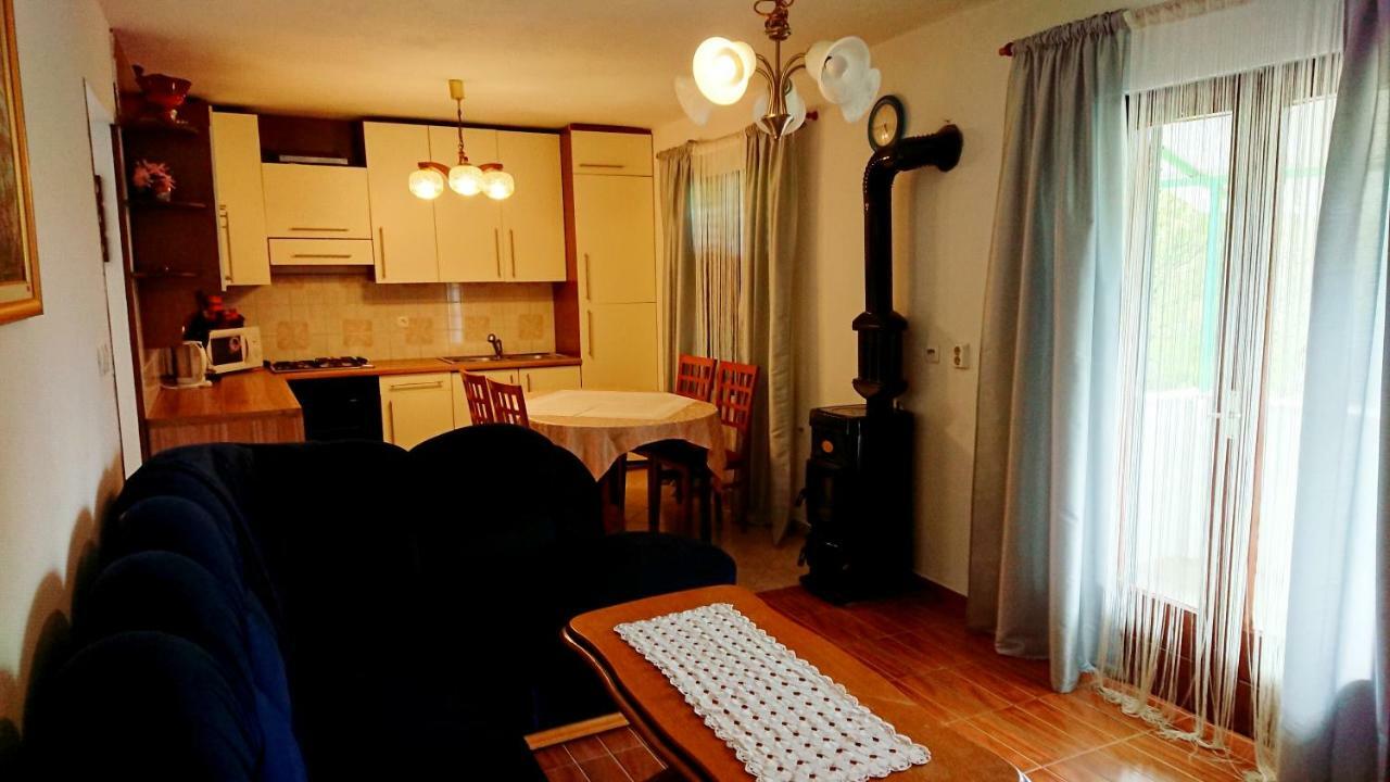 Apartments Rogocana Labin  Luaran gambar