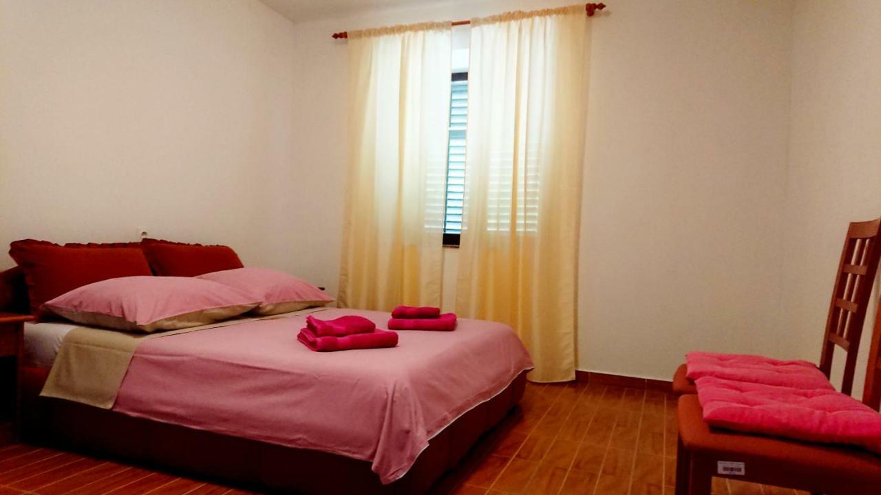 Apartments Rogocana Labin  Luaran gambar
