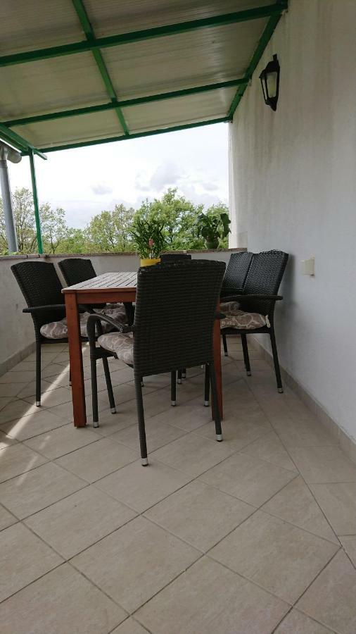 Apartments Rogocana Labin  Luaran gambar